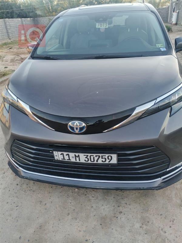 تويوتا سيينا 2024 للبيع في العراق - الكرمة